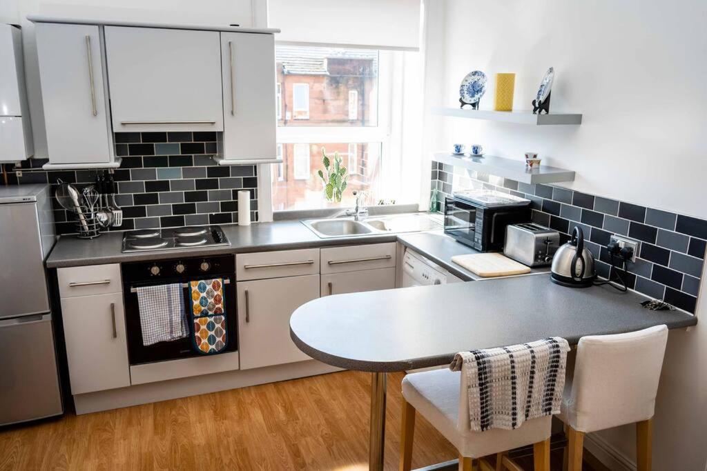 Charming 1-Bed Southside Flat In Great Location Apartment Glasgow Exterior foto